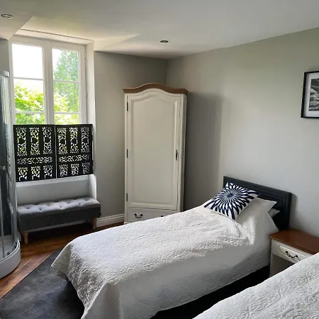 Le Relais D'aulnay Bed & Breakfast